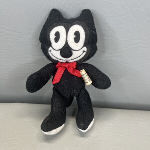 FELIX The CAT Black Mini Tiny Plush COLLECTABLE & CUTE Wendys Happy Meal Red Tie